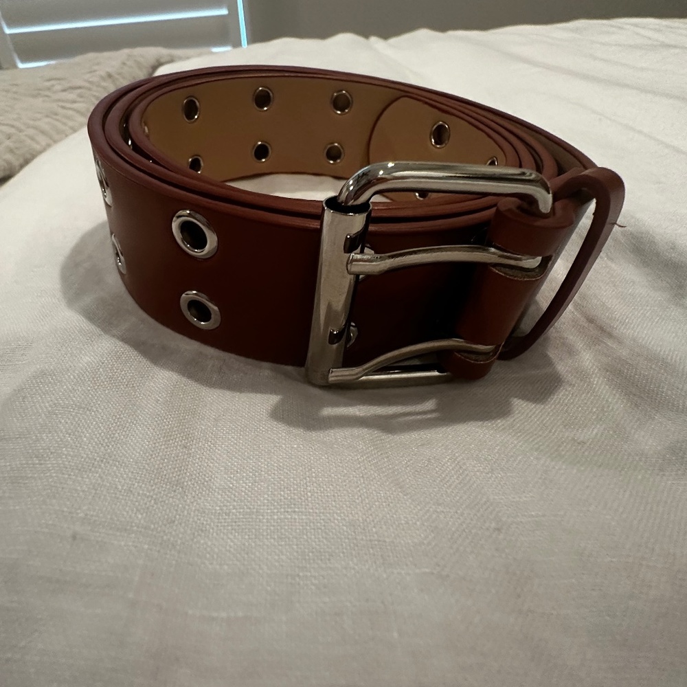 Women’s belt